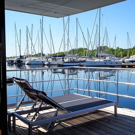 Ostsee Hausboot Boltenhagen - Hausboot Lp1 Exterior photo